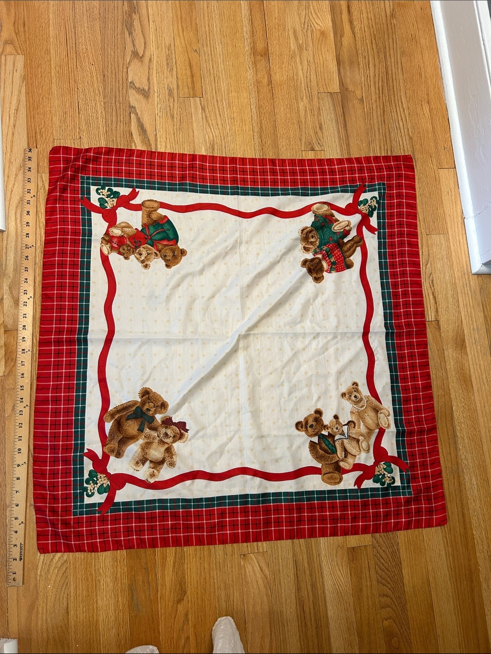 Holiday Teddy Bear Plaid silky scarf Red and Cream vintage